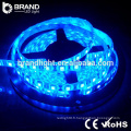 Garantie de 3 ans High Luminosité 60LEDS RGB 14.4W 5050 led strip light